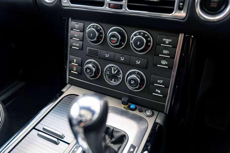 2012 Land Rover RANGE ROVER L322 AUTOBIOGRAPHY 5.0-LITRE SUPERCHAR