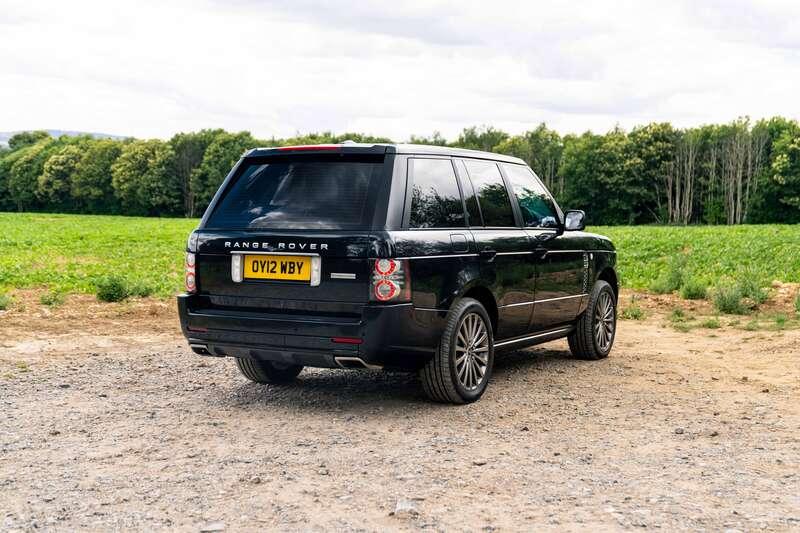 2012 Land Rover RANGE ROVER L322 AUTOBIOGRAPHY 5.0-LITRE SUPERCHAR