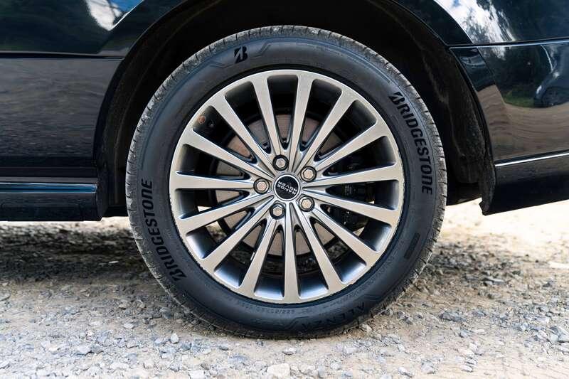 2012 Land Rover RANGE ROVER L322 AUTOBIOGRAPHY 5.0-LITRE SUPERCHAR