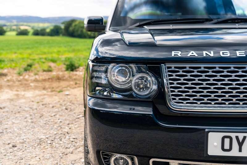 2012 Land Rover RANGE ROVER L322 AUTOBIOGRAPHY 5.0-LITRE SUPERCHAR