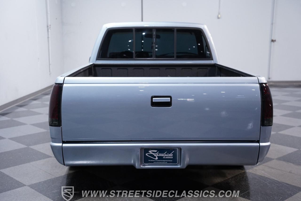 1988 GMC Sierra LS3 Restomod