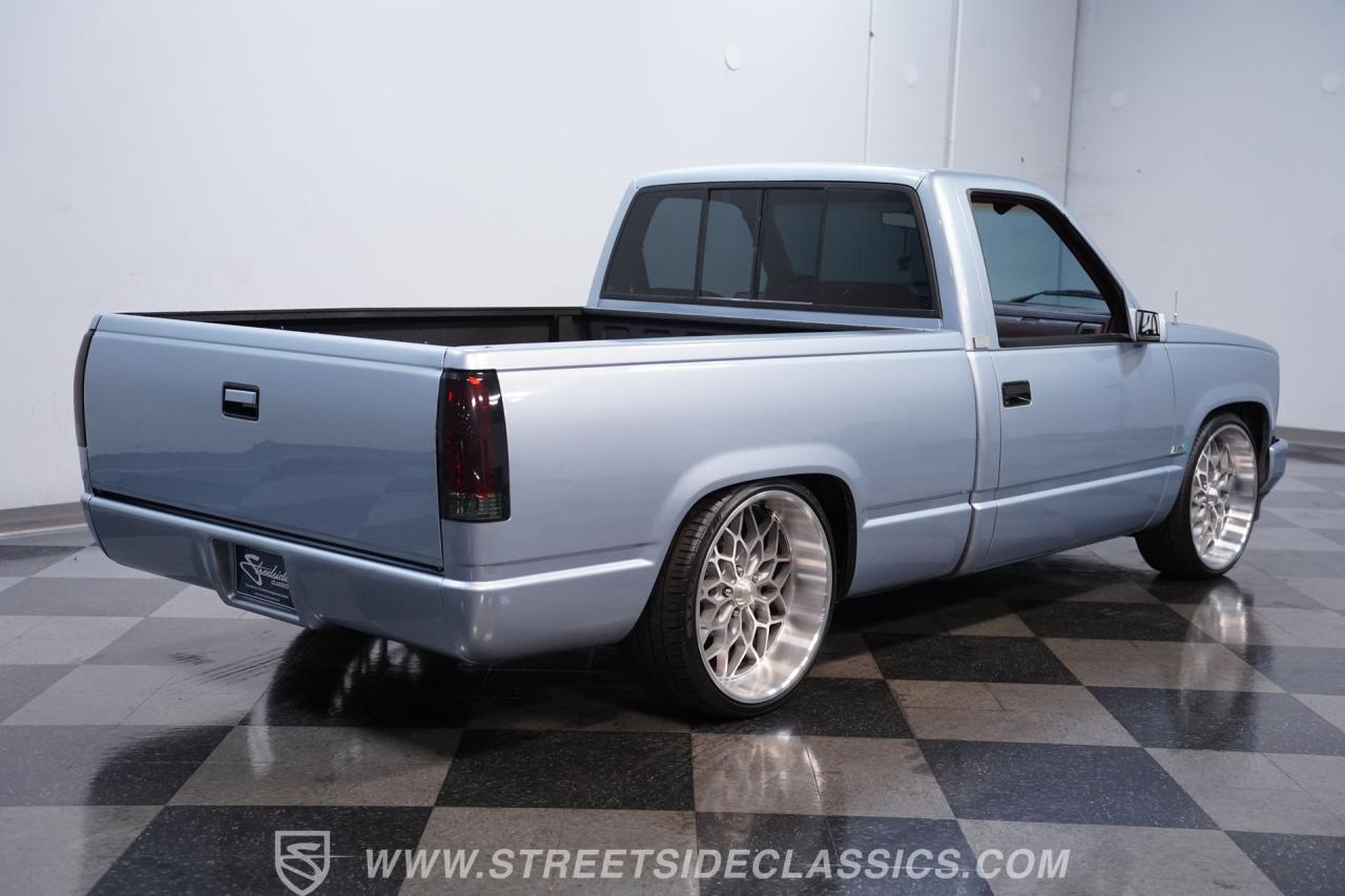 1988 GMC Sierra LS3 Restomod
