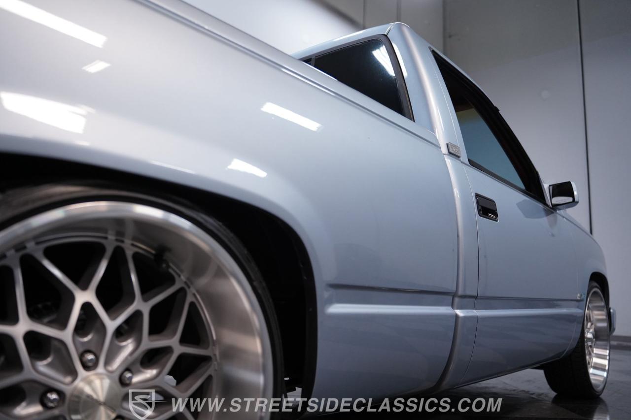 1988 GMC Sierra LS3 Restomod