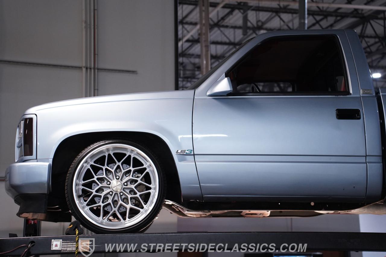 1988 GMC Sierra LS3 Restomod
