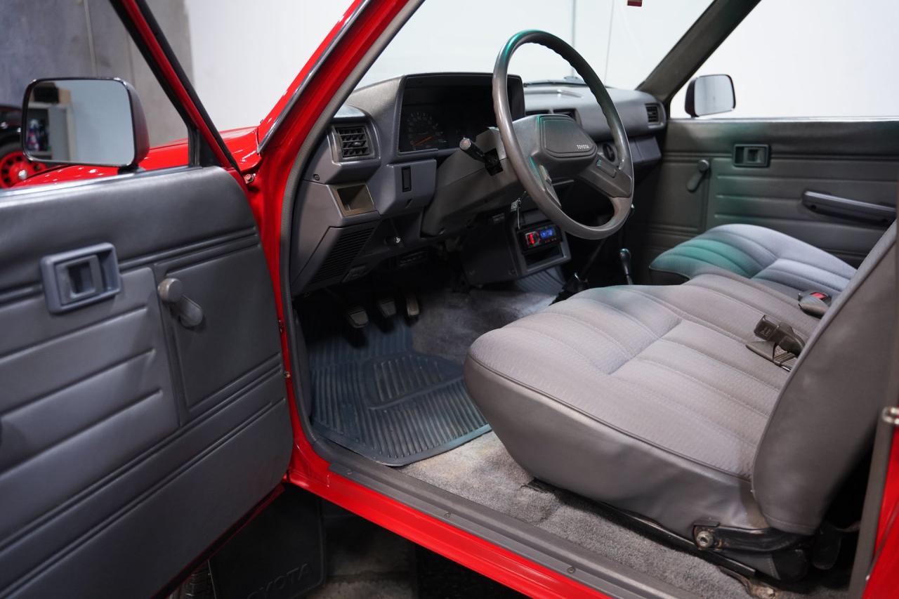 1988 Toyota Pickup SR5 4X4