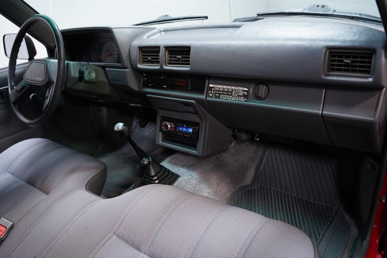 1988 Toyota Pickup SR5 4X4