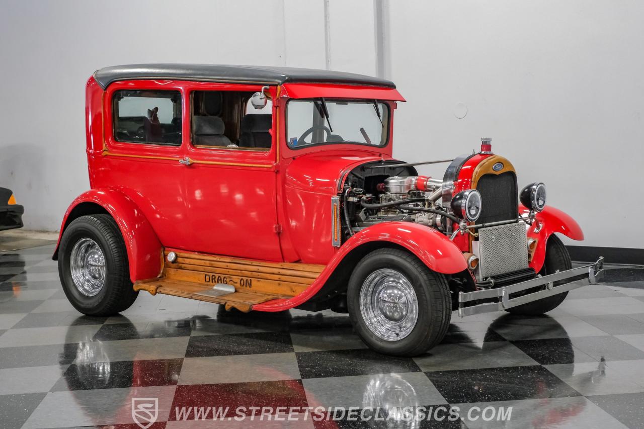 1928 Ford Model T Street Rod