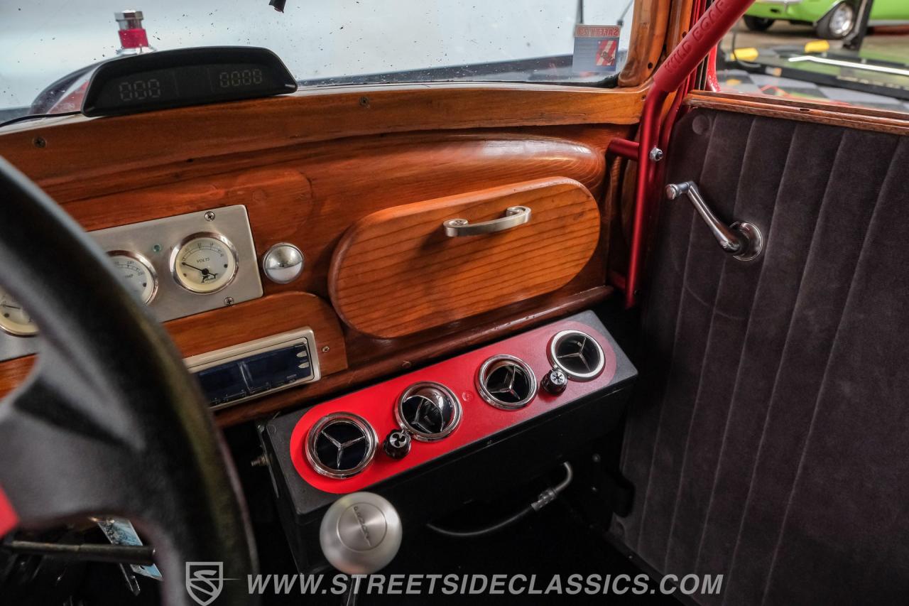 1928 Ford Model T Street Rod