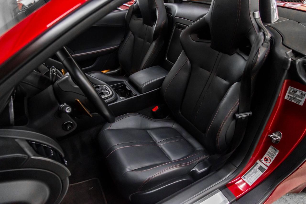 2014 Jaguar FTYPE S 14981 miles