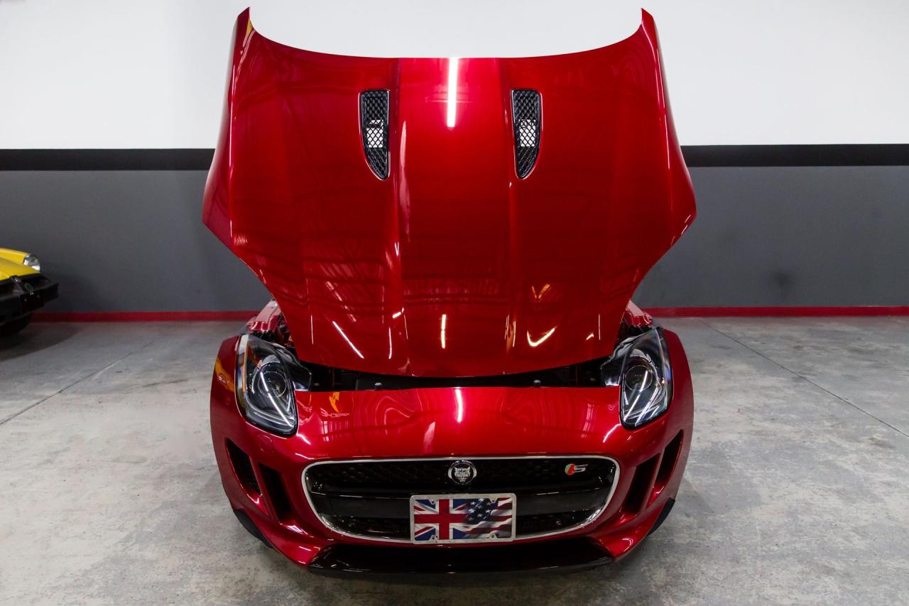 2014 Jaguar FTYPE S 14981 miles