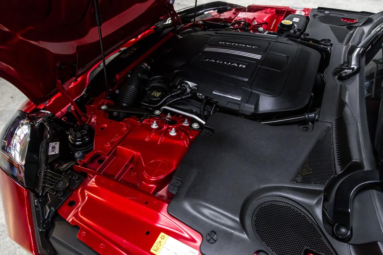 2014 Jaguar FTYPE S 14981 miles