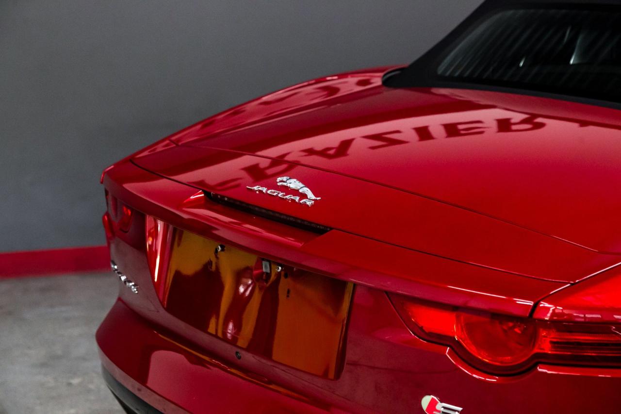 2014 Jaguar FTYPE S 14981 miles