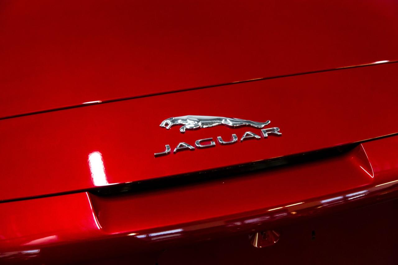 2014 Jaguar FTYPE S 14981 miles