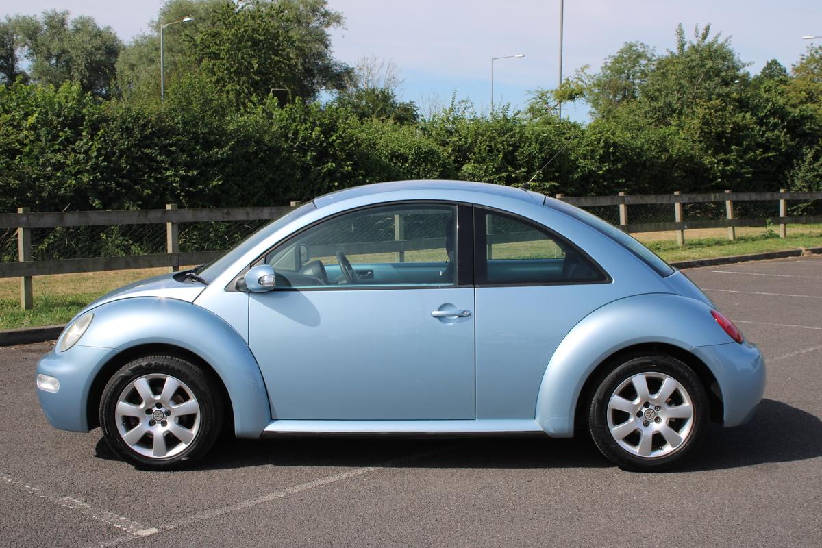 2005 Volkswagen Beetle