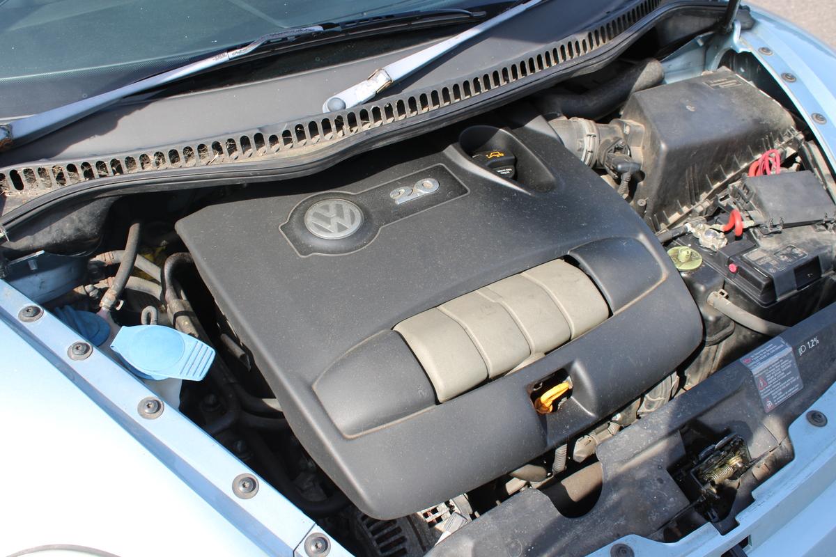 2005 Volkswagen Beetle
