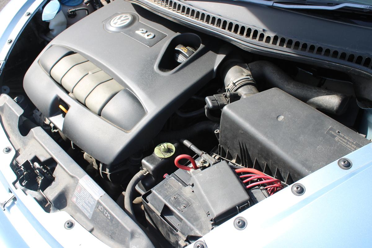 2005 Volkswagen Beetle