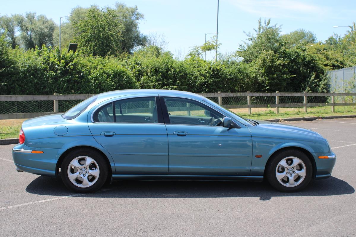 1999 Jaguar S-Type V6 SE Auto