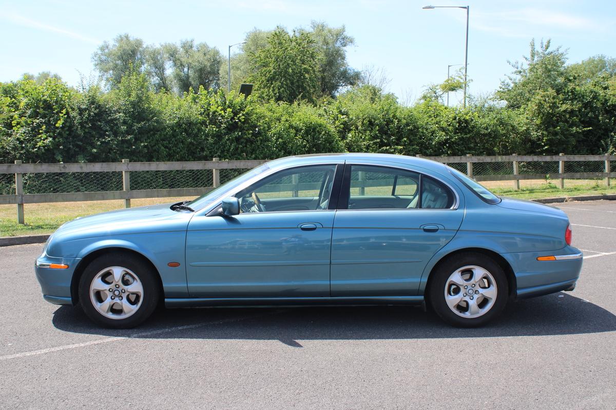 1999 Jaguar S-Type V6 SE Auto
