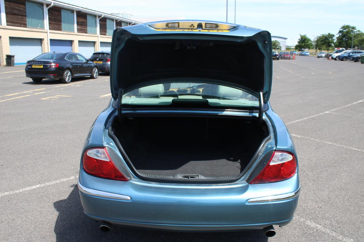 1999 Jaguar S-Type V6 SE Auto