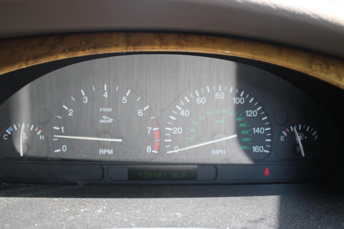1999 Jaguar S-Type V6 SE Auto