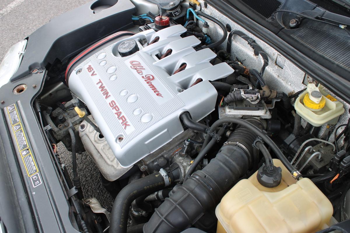 1999 Alfa Romeo SPIDER T-SPARK 16V
