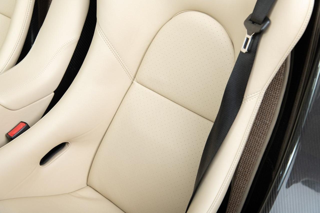 2005 Porsche Carrera GT SC