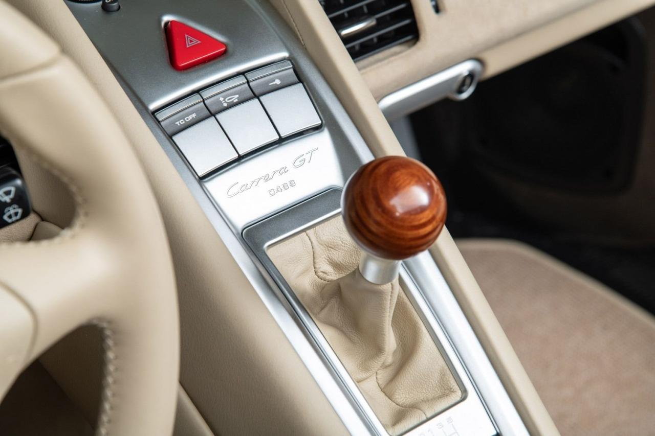 2005 Porsche Carrera GT SC