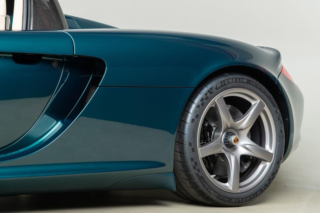 2005 Porsche Carrera GT SC