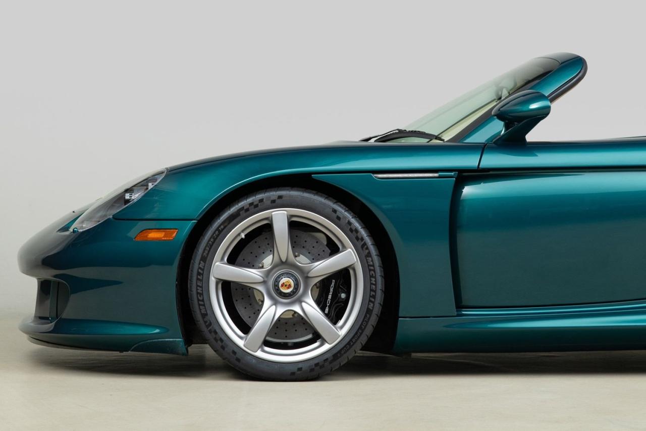 2005 Porsche Carrera GT SC