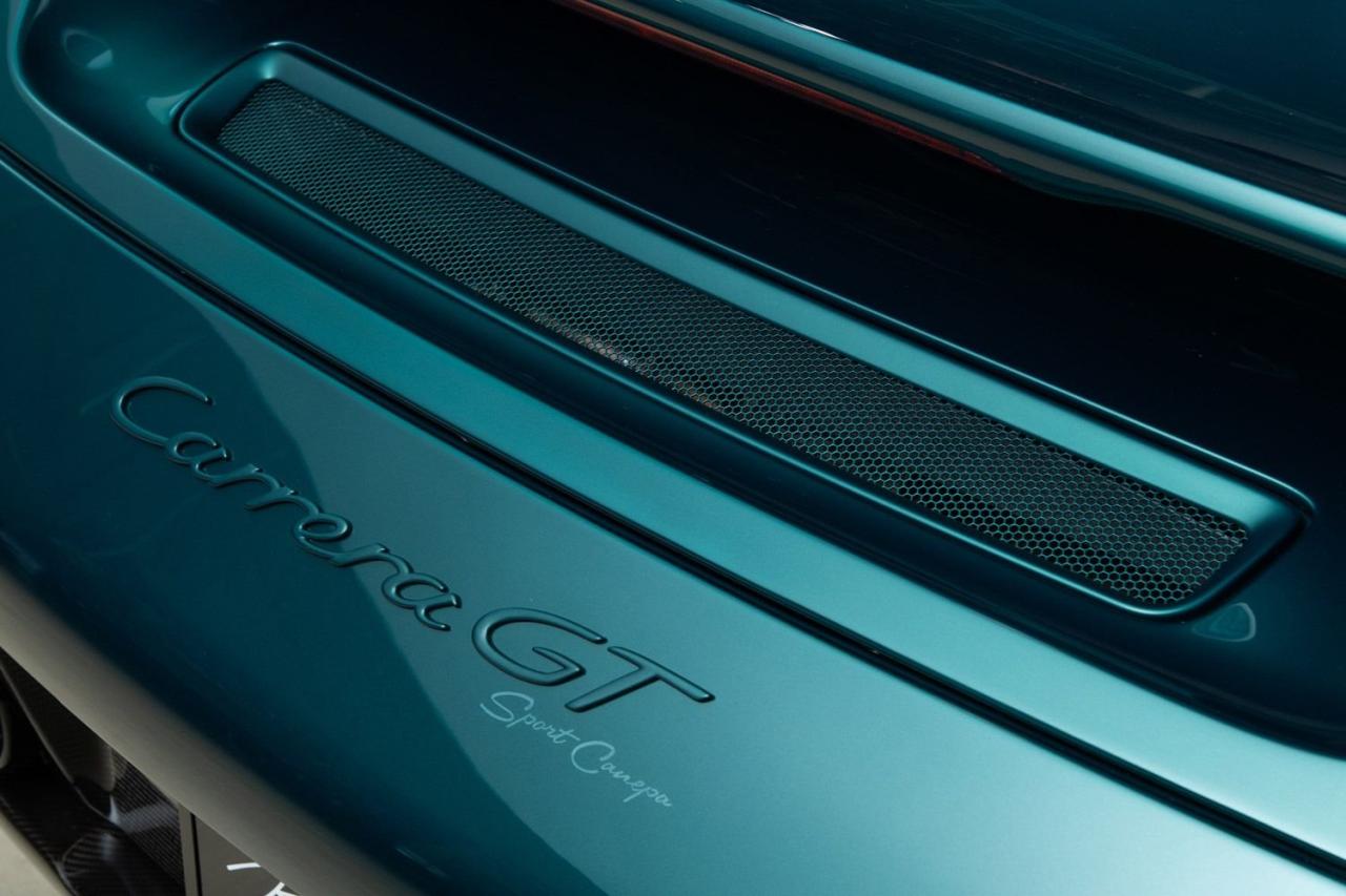 2005 Porsche Carrera GT SC