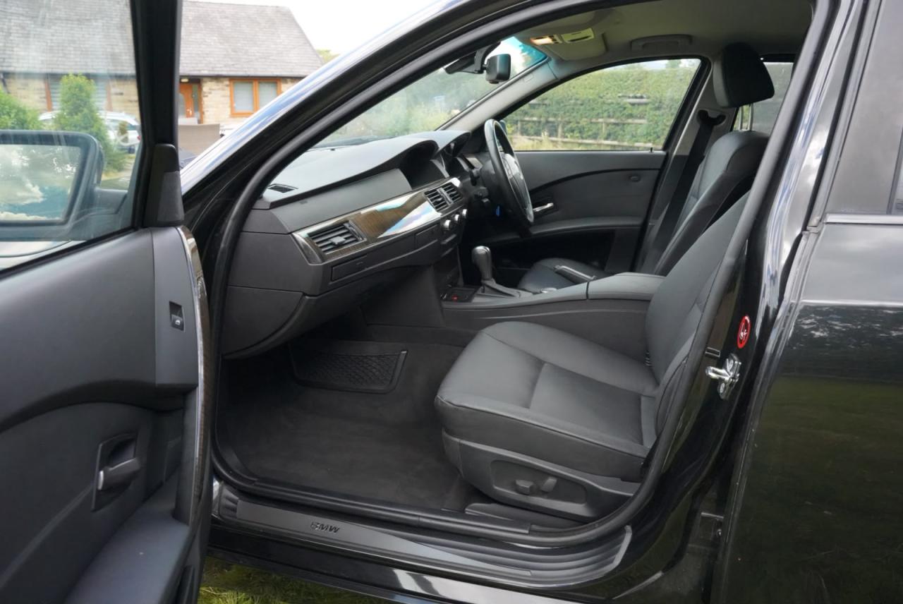 2006 BMW 550i VR4 Armoured Car