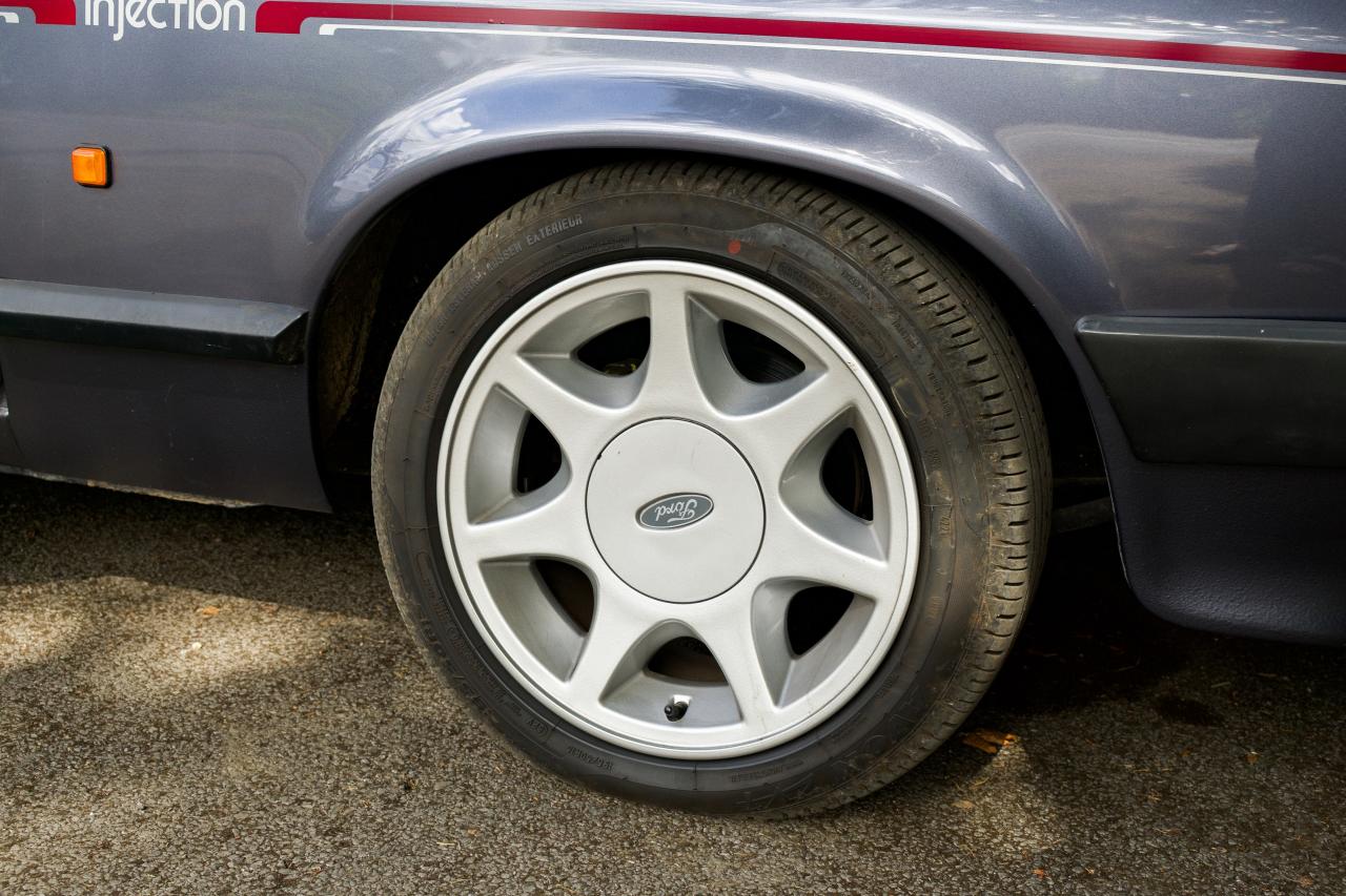 1988 Ford Capri 2.8i Special