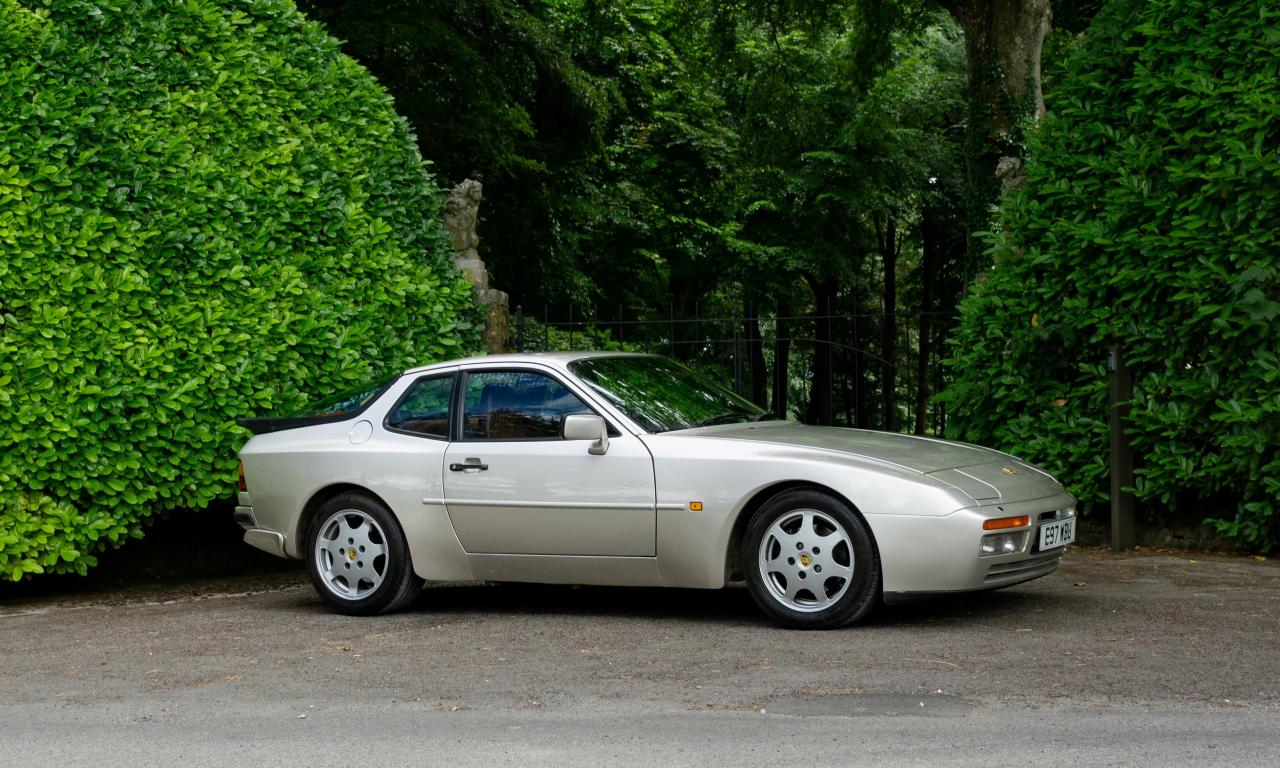 1988 Porsche 944 Turbo