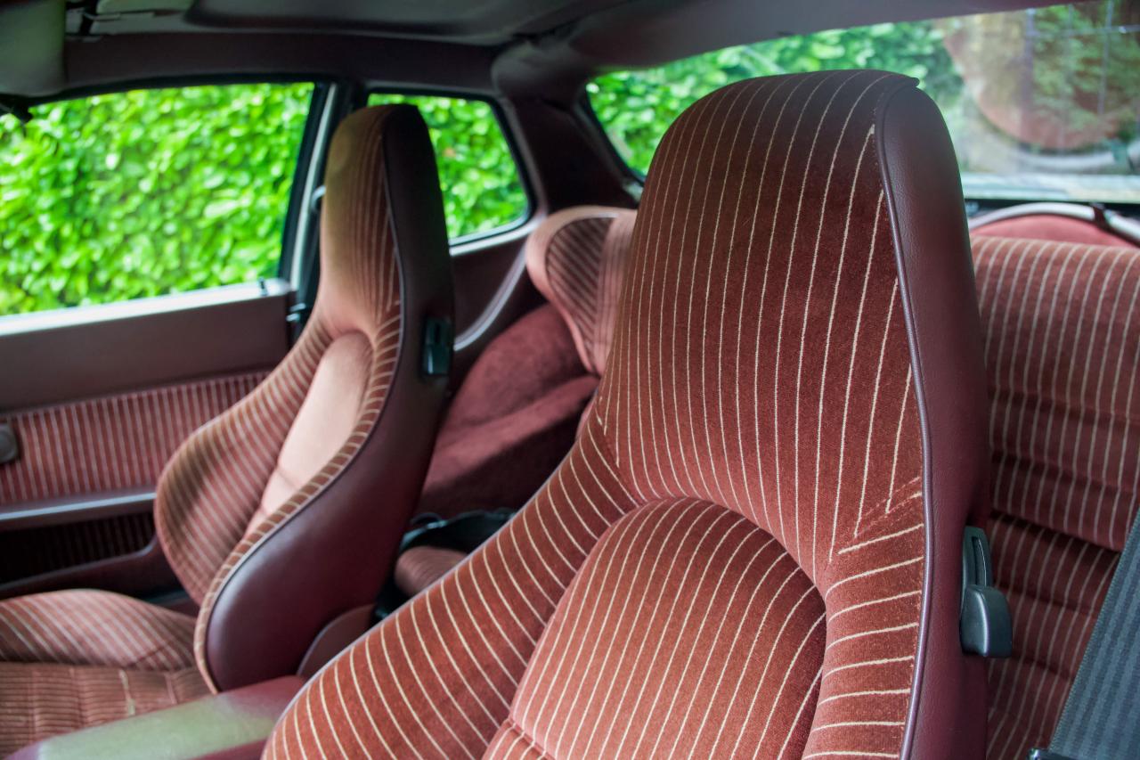 1988 Porsche 944 Turbo