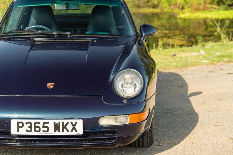 1997 Porsche 911 Carrera Cabriolet