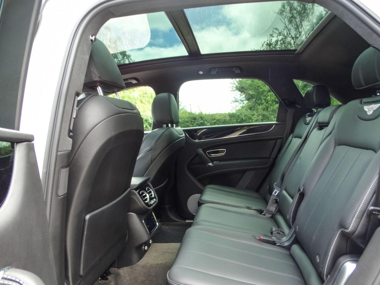 2018 Bentley 4.0d V8 SUV 5dr Diesel Auto 4WD Euro 6 (s/s) (435 ps)