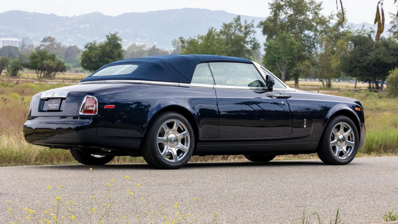 2010 Rolls - Royce Phantom Drophead Coupé