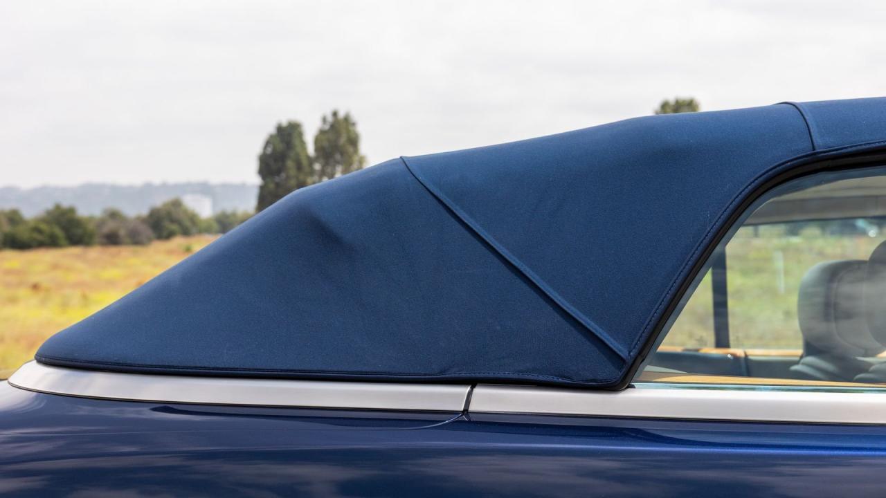 2010 Rolls - Royce Phantom Drophead Coupé