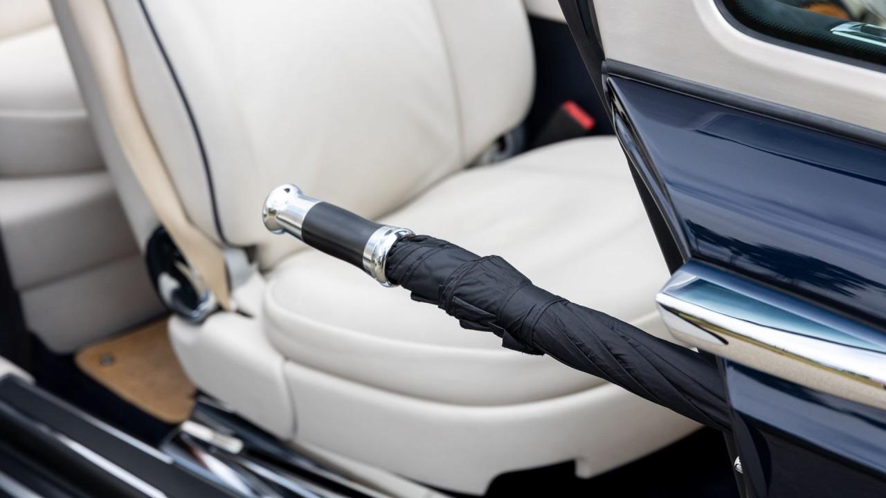 2010 Rolls - Royce Phantom Drophead Coupé