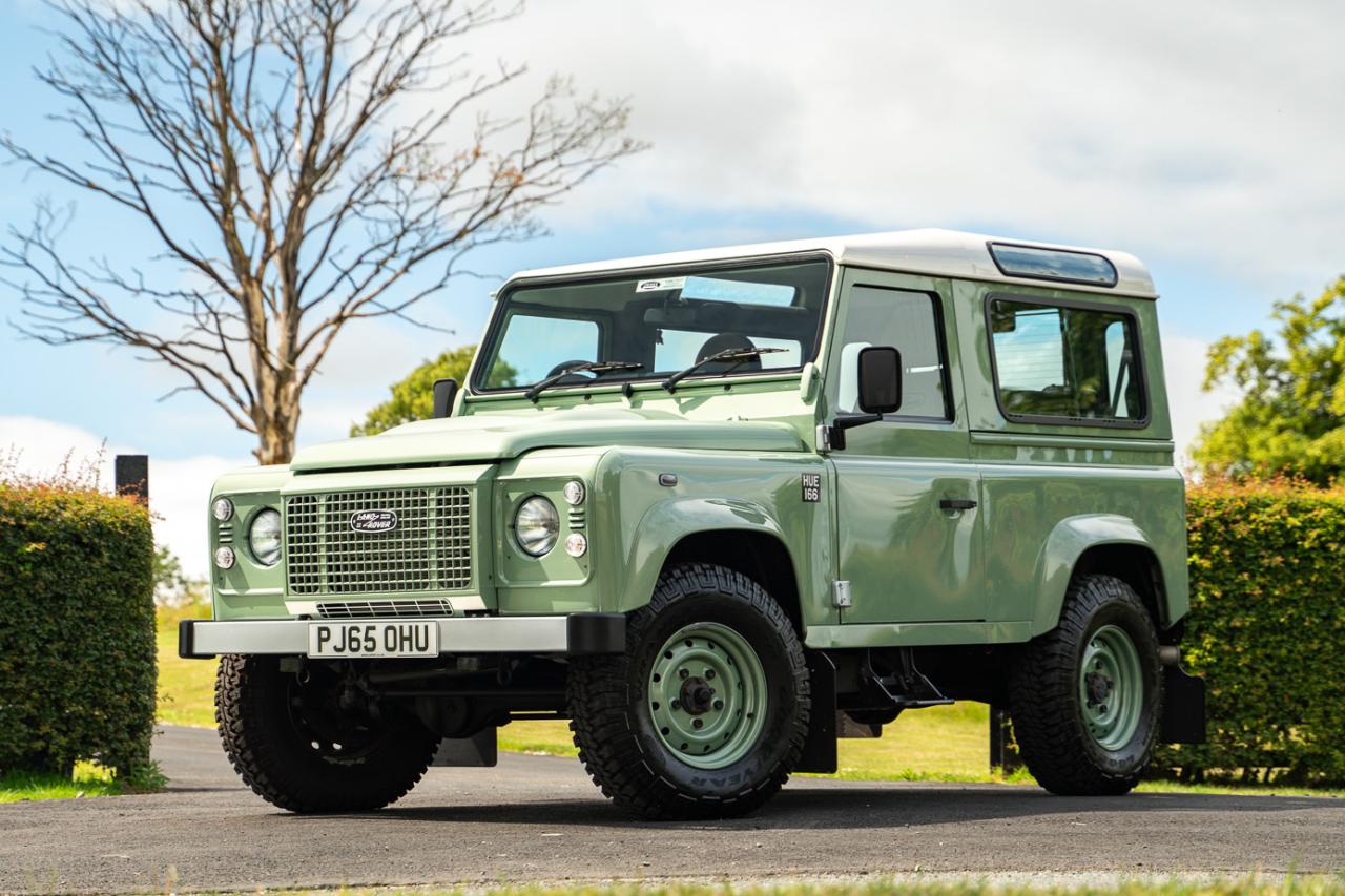 2015 Land Rover Defender 90 Heritage
