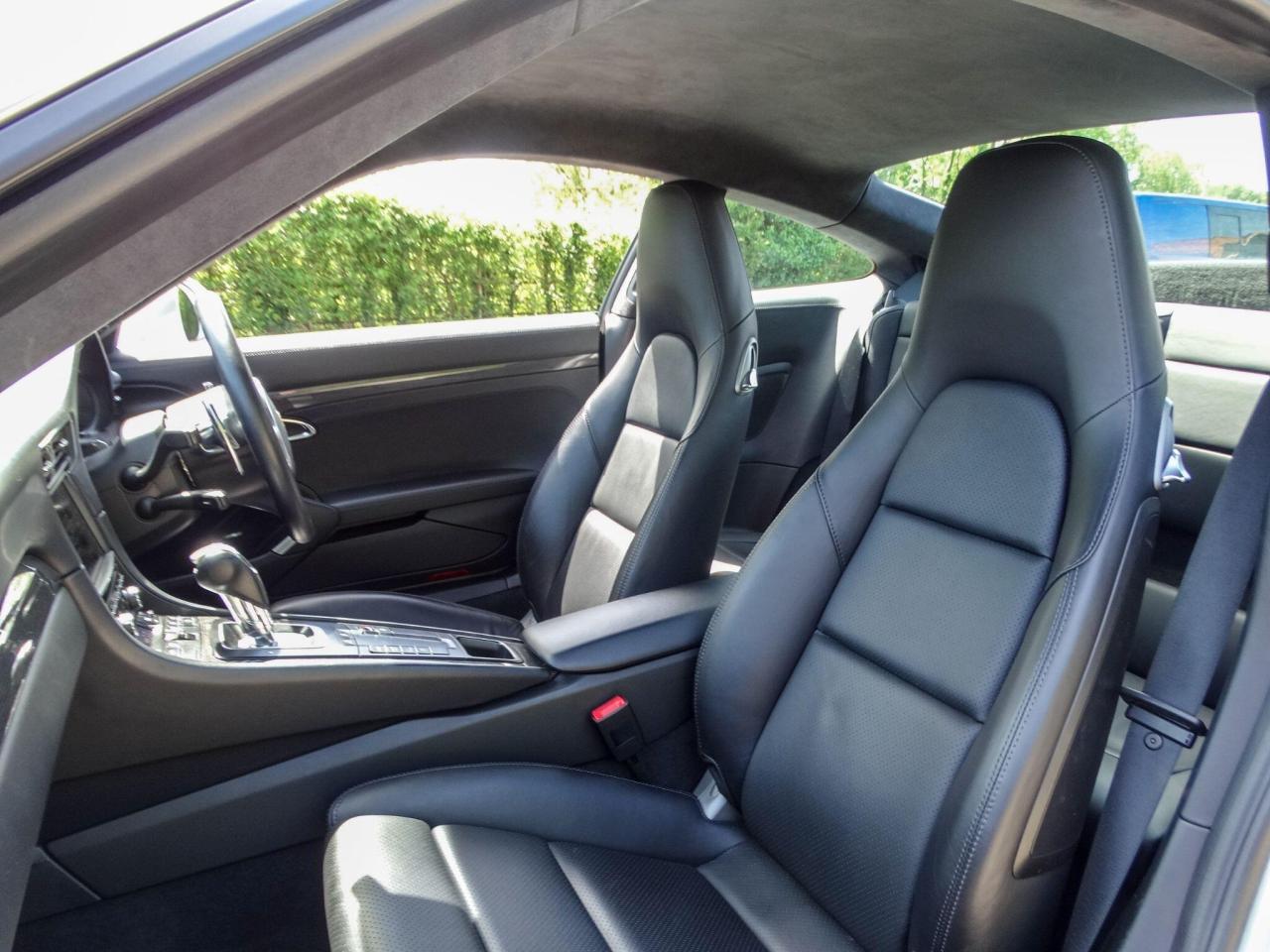 2013 Porsche 3.8T 991 Turbo S PDK 4WD Euro 5 2dr