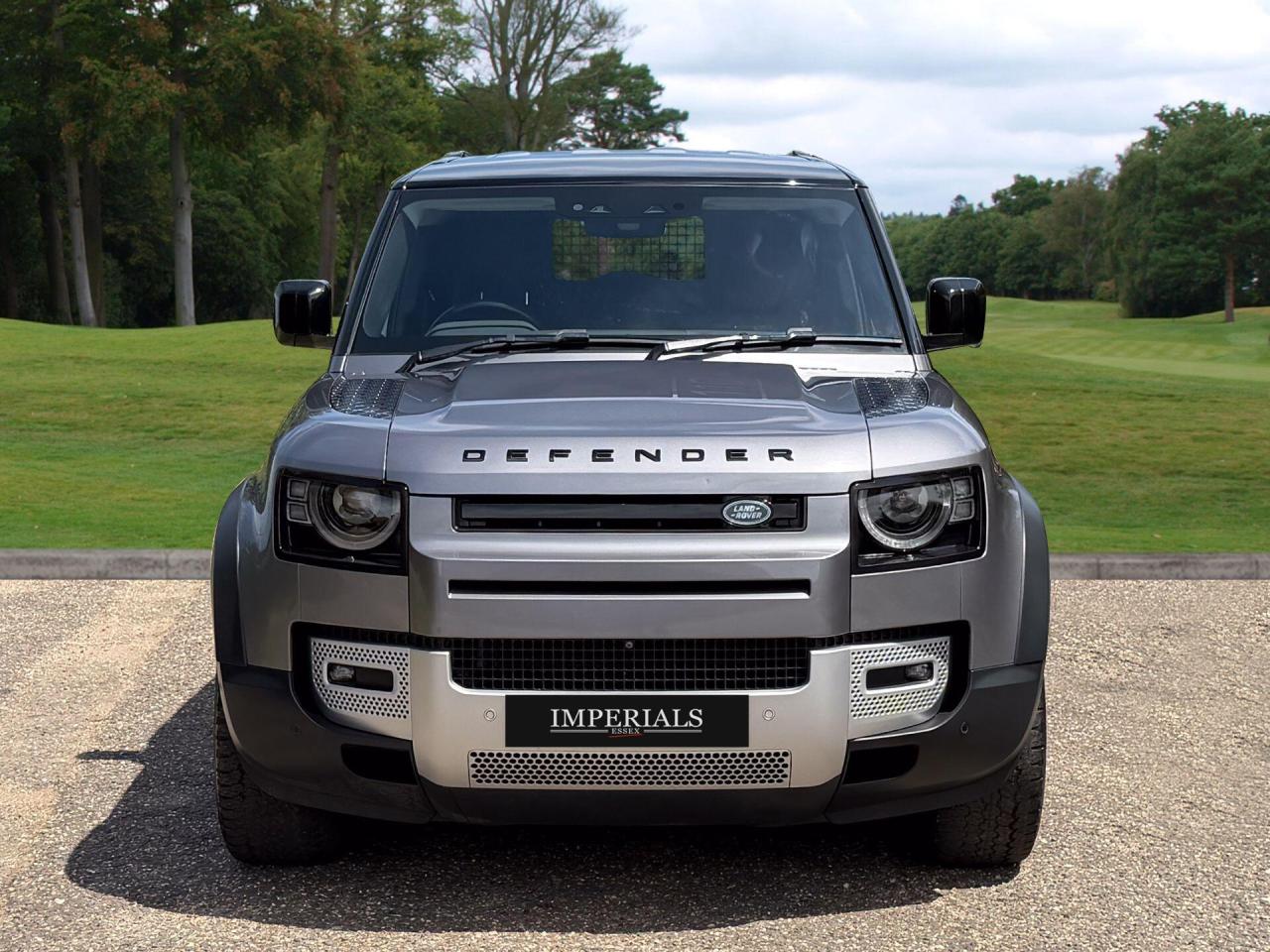 2023 Land Rover 3.0 D250 MHEV SE Hard Top SUV Auto 4WD MWB Euro 6 (s/s) 5dr