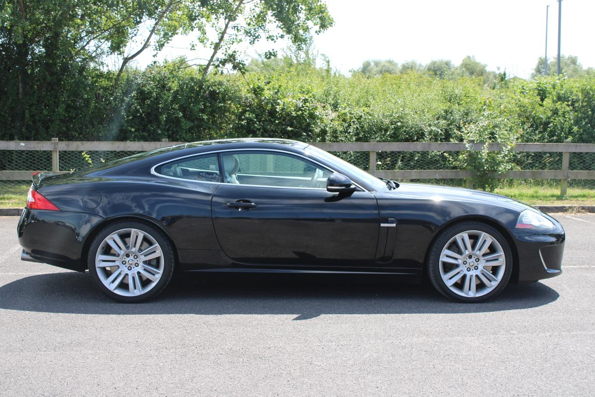 2010 Jaguar XKR AUTO 5.0 SC