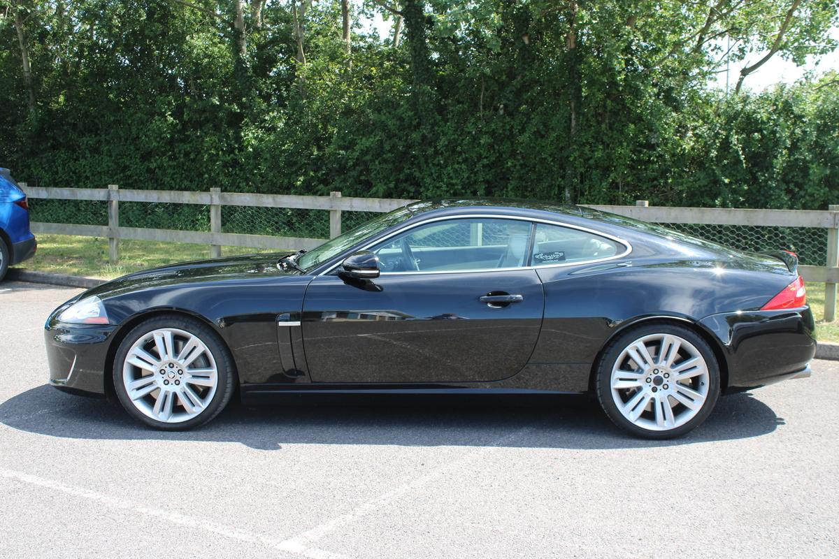 2010 Jaguar XKR AUTO 5.0 SC