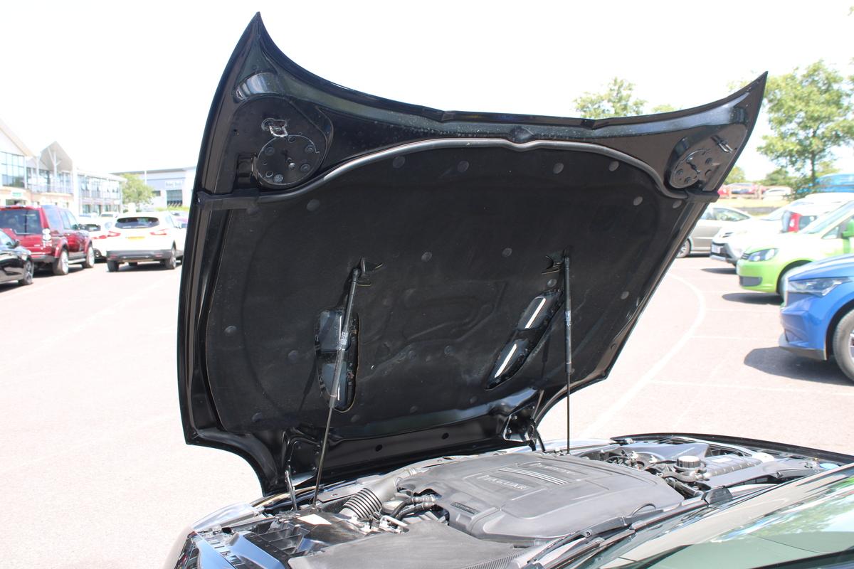 2010 Jaguar XKR AUTO 5.0 SC