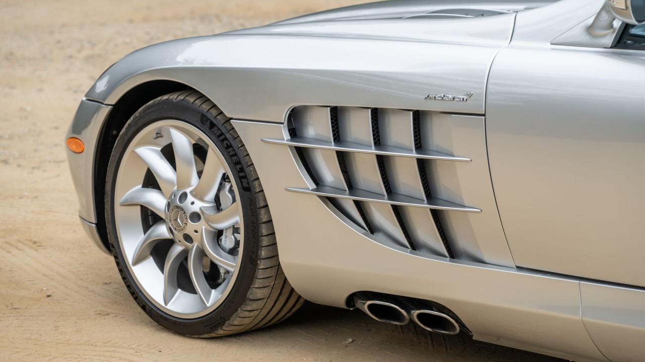 2006 Mercedes - Benz SLR McLaren Coupe
