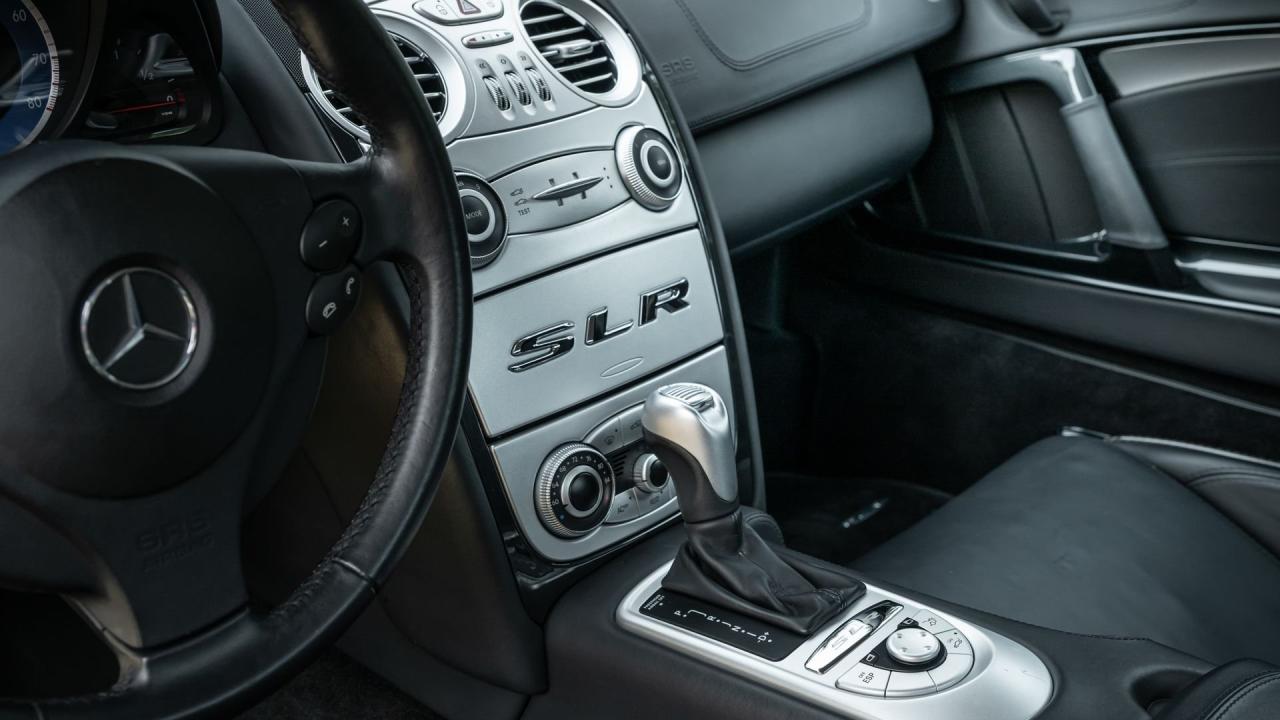 2006 Mercedes - Benz SLR McLaren Coupe