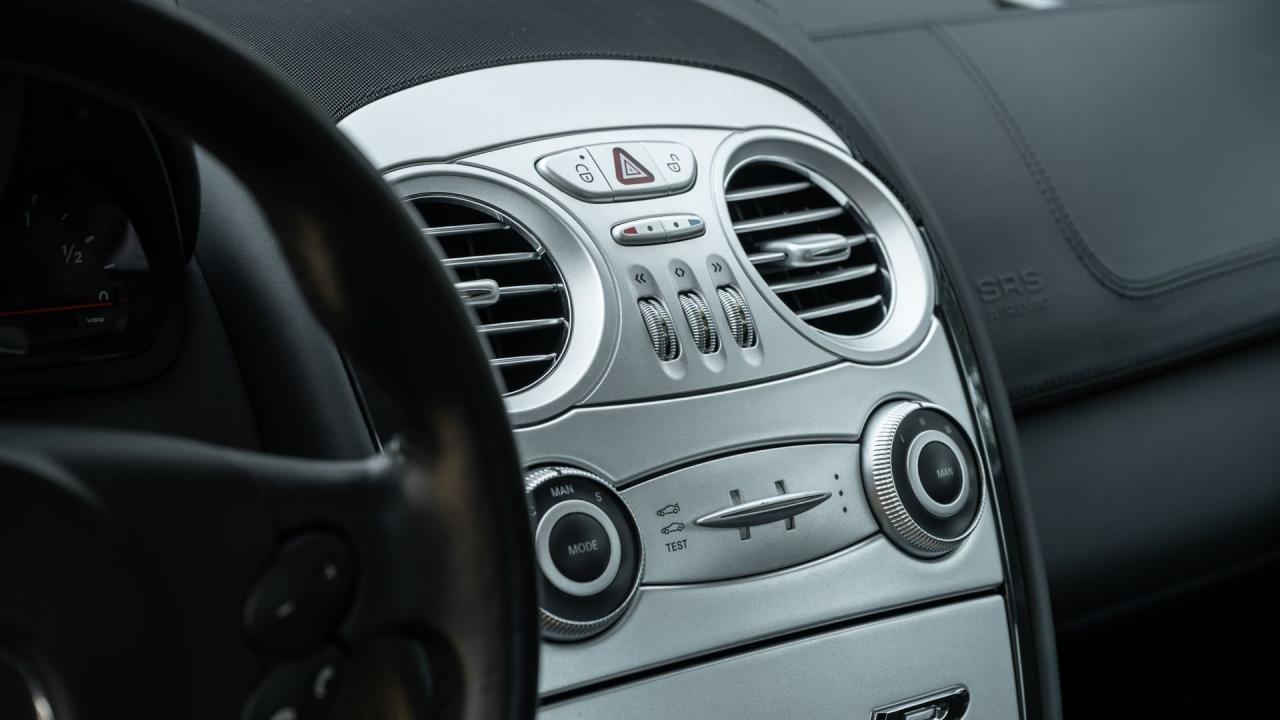 2006 Mercedes - Benz SLR McLaren Coupe