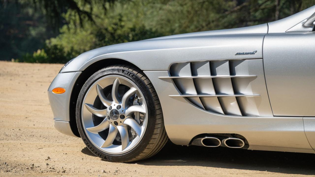 2006 Mercedes - Benz SLR McLaren Coupe