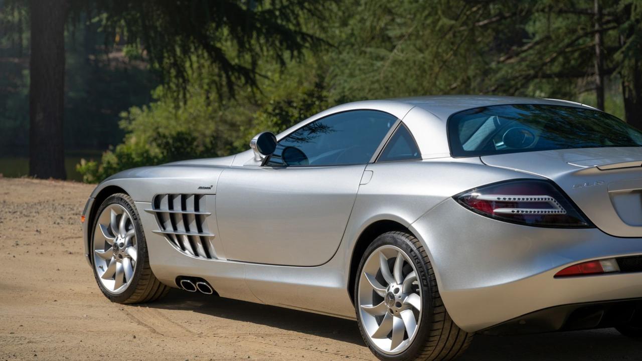 2006 Mercedes - Benz SLR McLaren Coupe